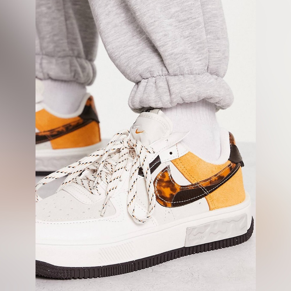 Nike Air Force 1 Fontanka Sneakers